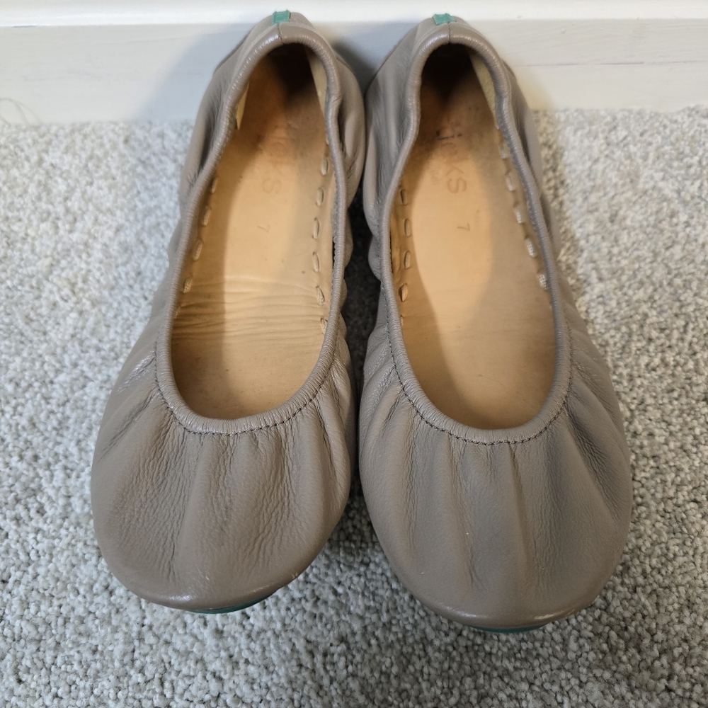 Tieks Womens Tan Ballet Flats sz‎ 7